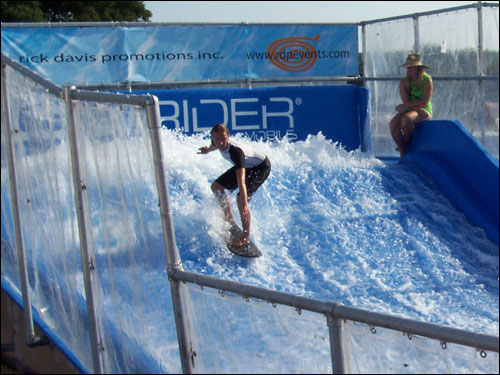 Flowrider Mobile Wave, CNE, August 25, 2009