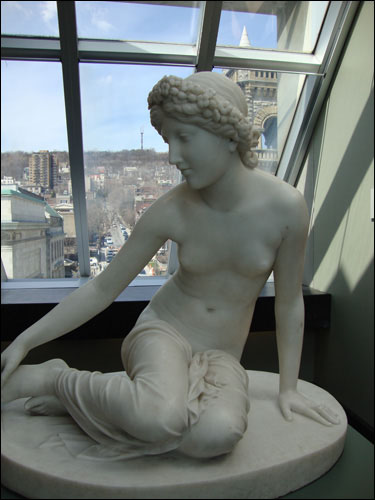 Musée des beaux-arts statue