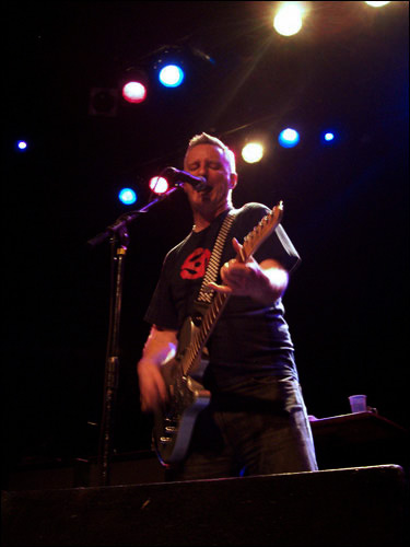 Billy Bragg, Phoenix Concert Theatre, Toronto, November 17, 2009
