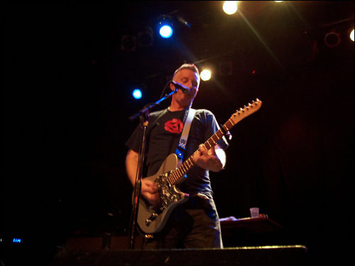 Billy Bragg, Phoenix Concert Theatre, Toronto, November 17, 2009