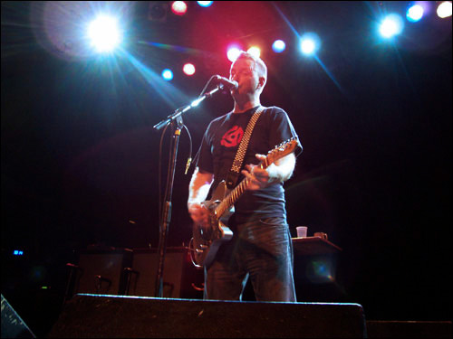 Billy Bragg, Phoenix Concert Theatre, Toronto, November 17, 2009