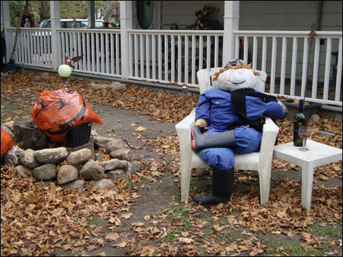 Halloween decorations, Erin side street