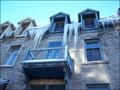 Icicles, St Denis