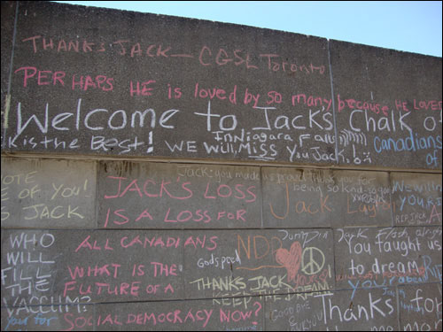 Jack Layton chalk memorial,  Nathan Phillips Square