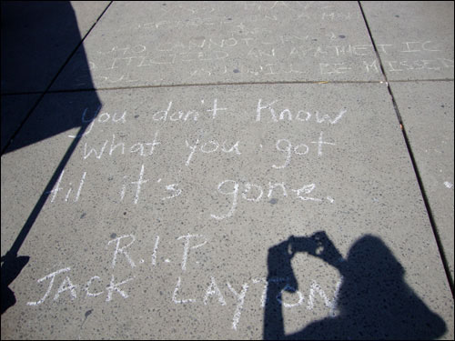 Jack Layton chalk memorial,  Nathan Phillips Square