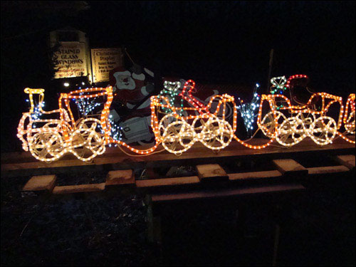 The Singleton's Christmas Lights Display 2011